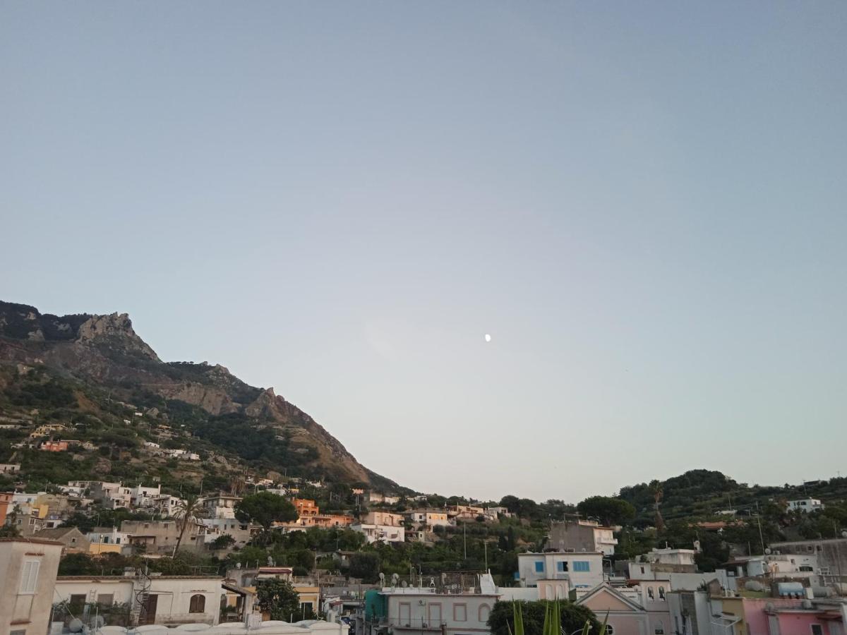 Villa Thomas Bb Conduzione Familiare Forio di Ischia Exterior foto