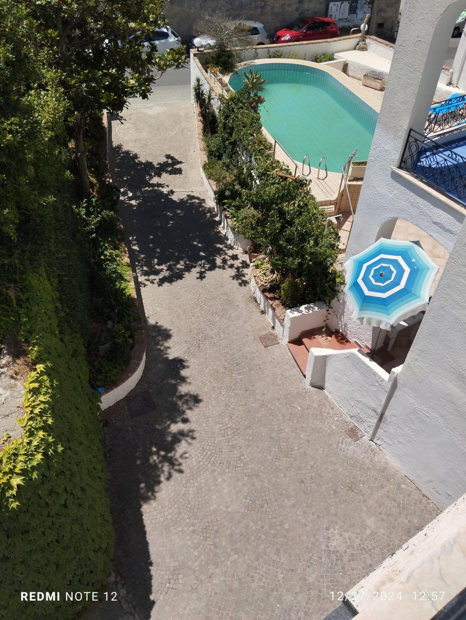 Villa Thomas Bb Conduzione Familiare Forio di Ischia Exterior foto